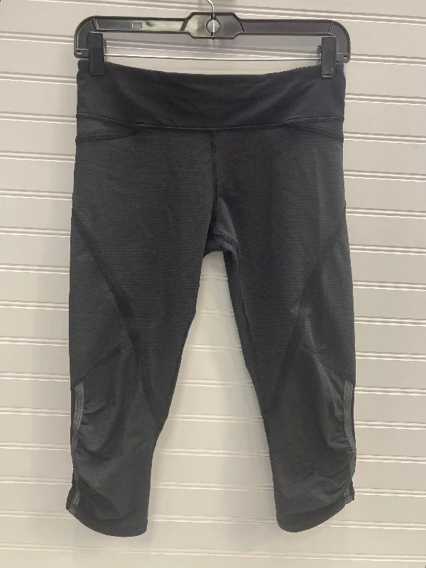 Athletic Leggings Capris By Lululemon  Size: 6